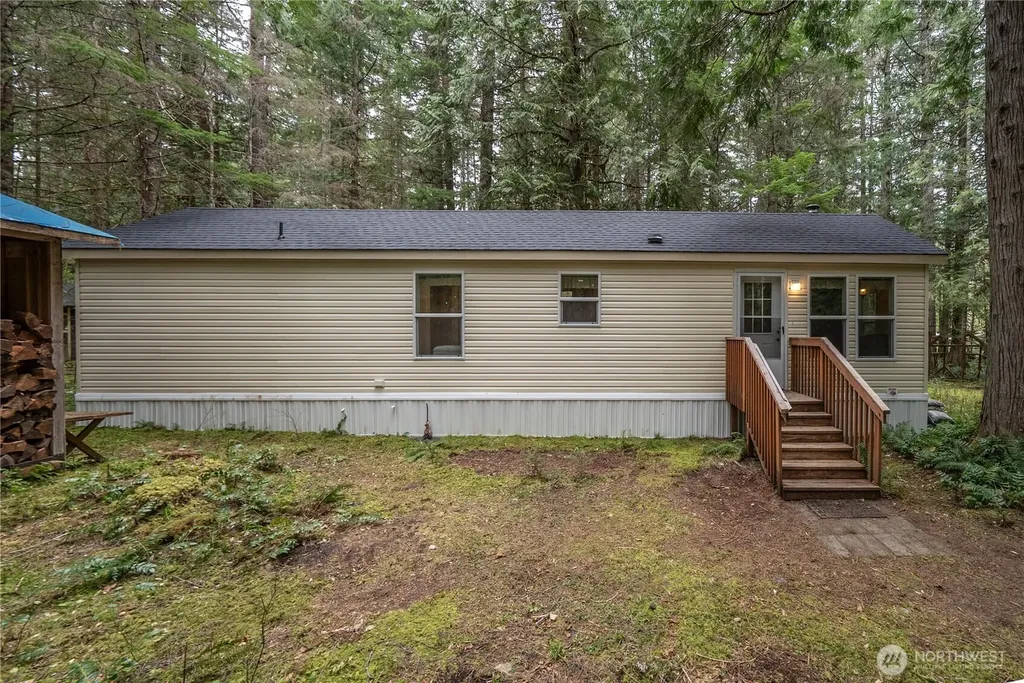 56514 383rd Avenue Ct E Ashford WA 98304