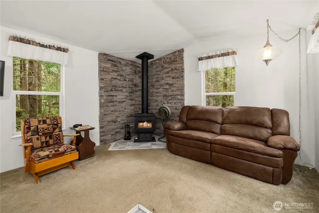 56514 383rd Avenue Ct E Ashford WA 98304