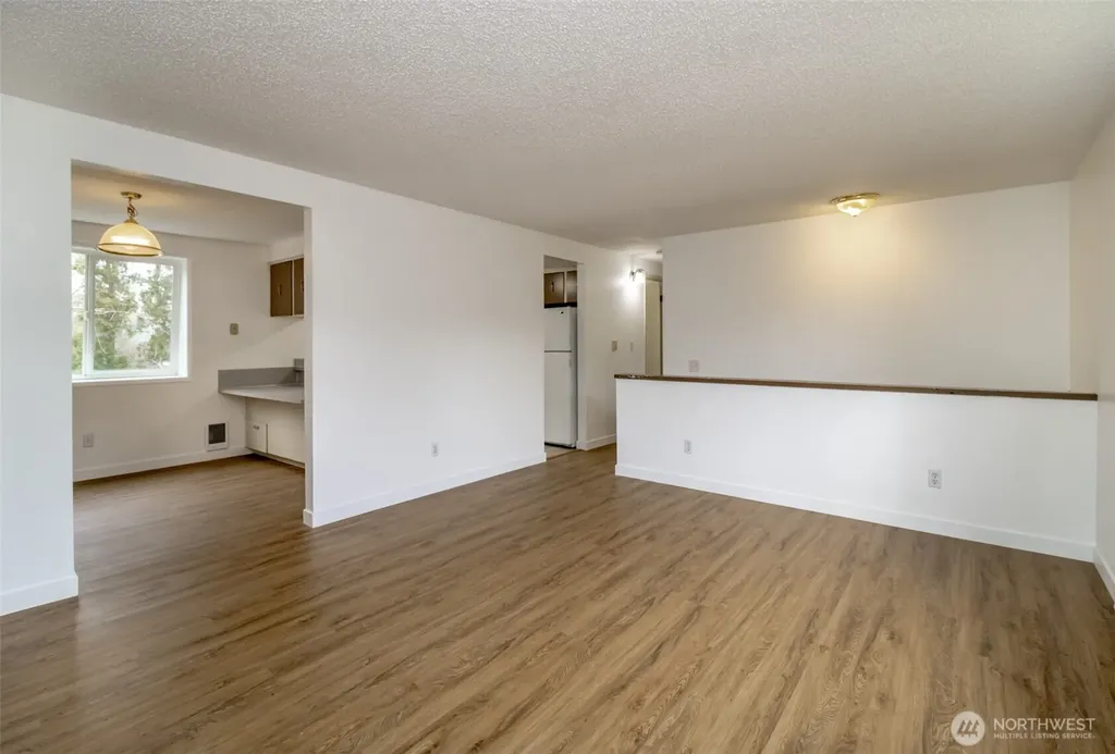 13314 86th Avenue E Puyallup WA 98373