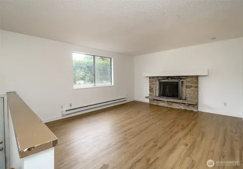 13314 86th Avenue E Puyallup WA 98373