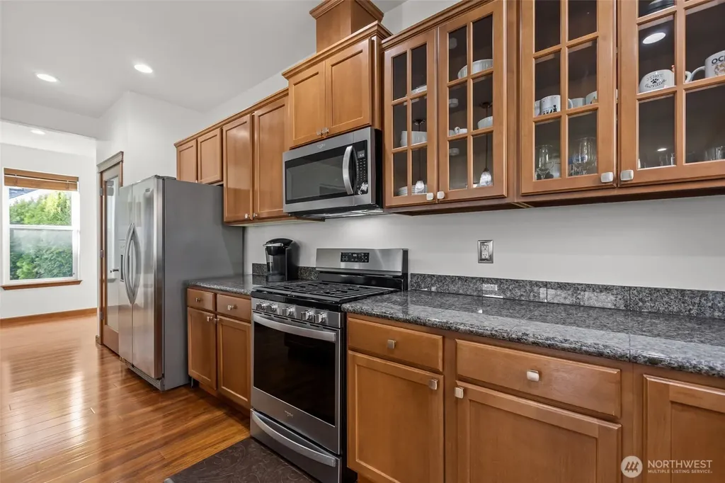 4322 25th Street SE Puyallup WA 98374