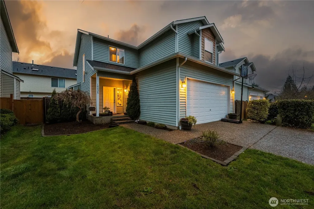 10025 2nd Place SE Lake Stevens WA 98258
