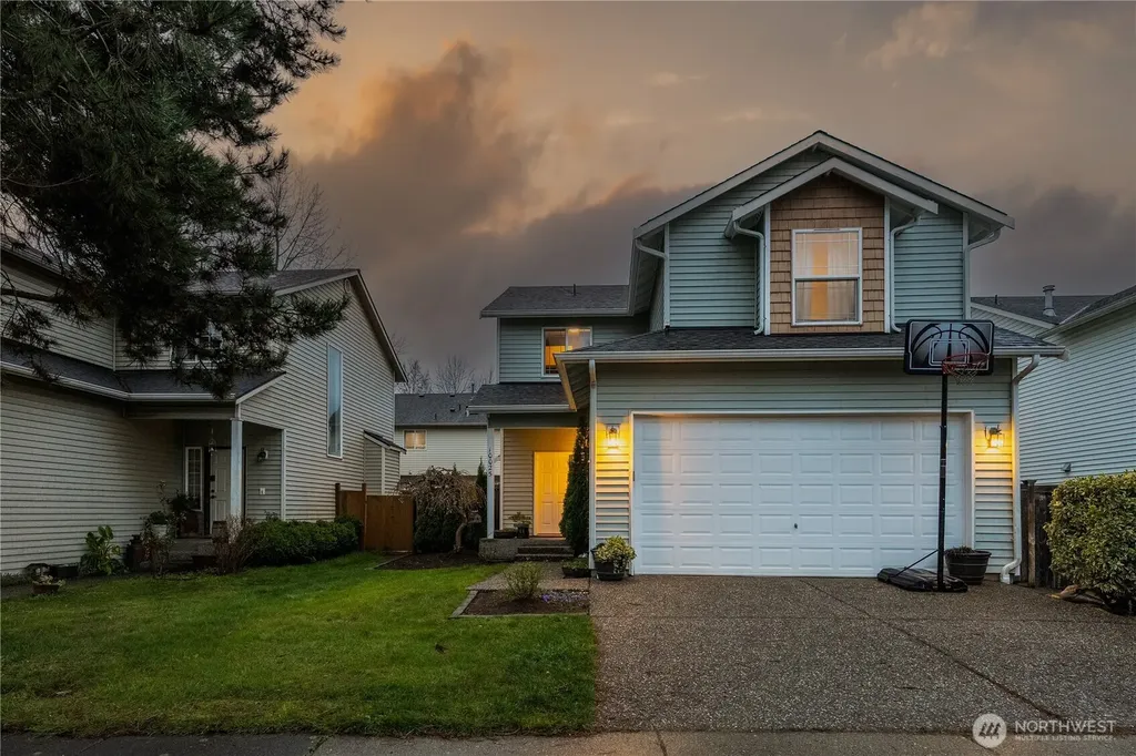 10025 2nd Place SE Lake Stevens WA 98258