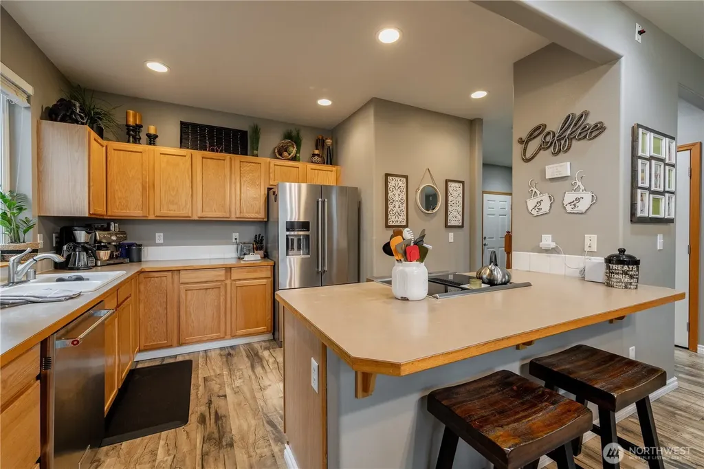 10025 2nd Place SE Lake Stevens WA 98258