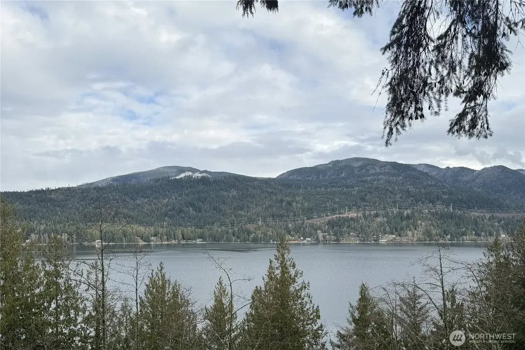11 Autumn Vista Place Bellingham WA 98229