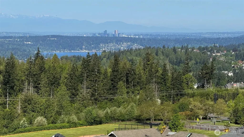 1511 25th Avenue NE Issaquah WA 98029