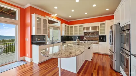 1511 25th Avenue NE Issaquah WA 98029
