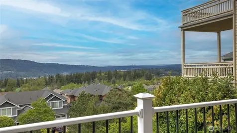 1511 25th Avenue NE Issaquah WA 98029