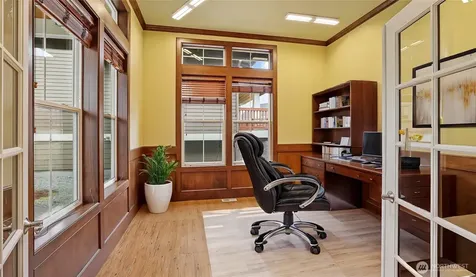 1511 25th Avenue NE Issaquah WA 98029