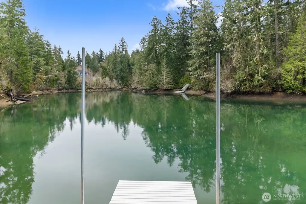 2832 Fishtrap Loop NE Olympia WA 98506