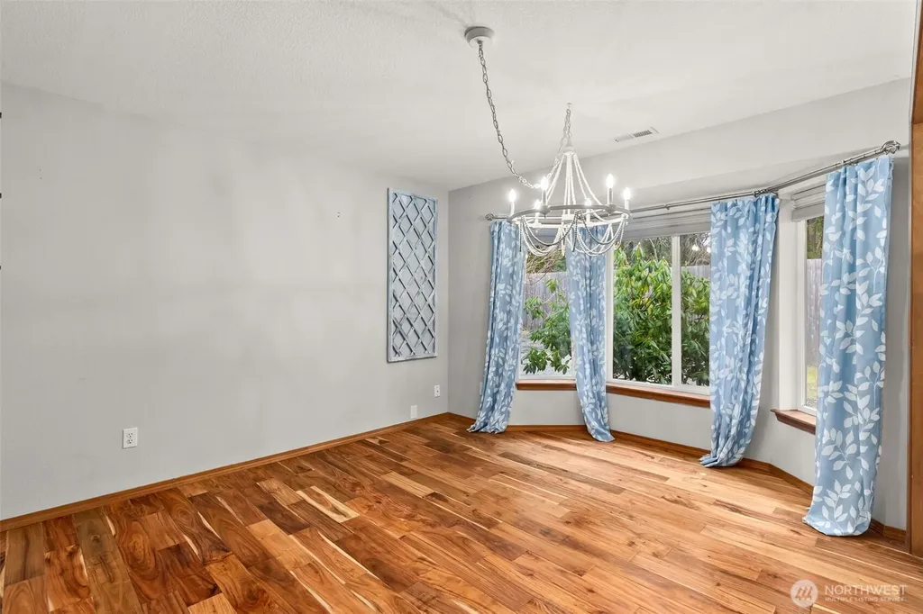 2832 Fishtrap Loop NE Olympia WA 98506