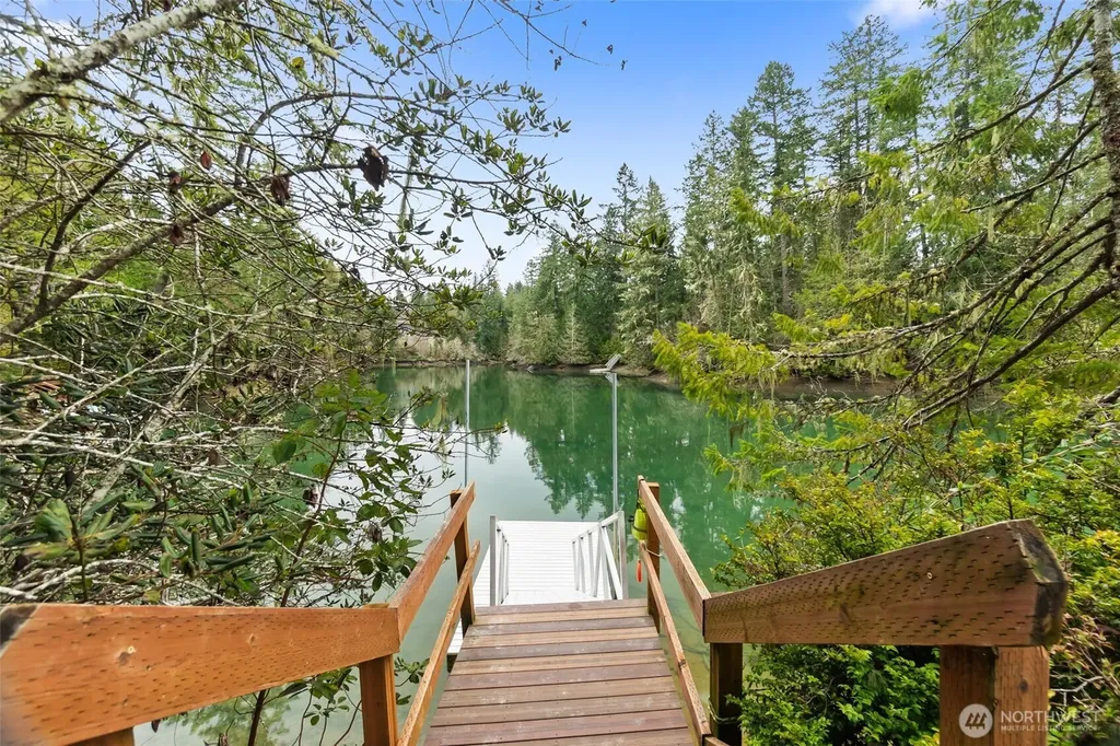 2832 Fishtrap Loop NE Olympia WA 98506