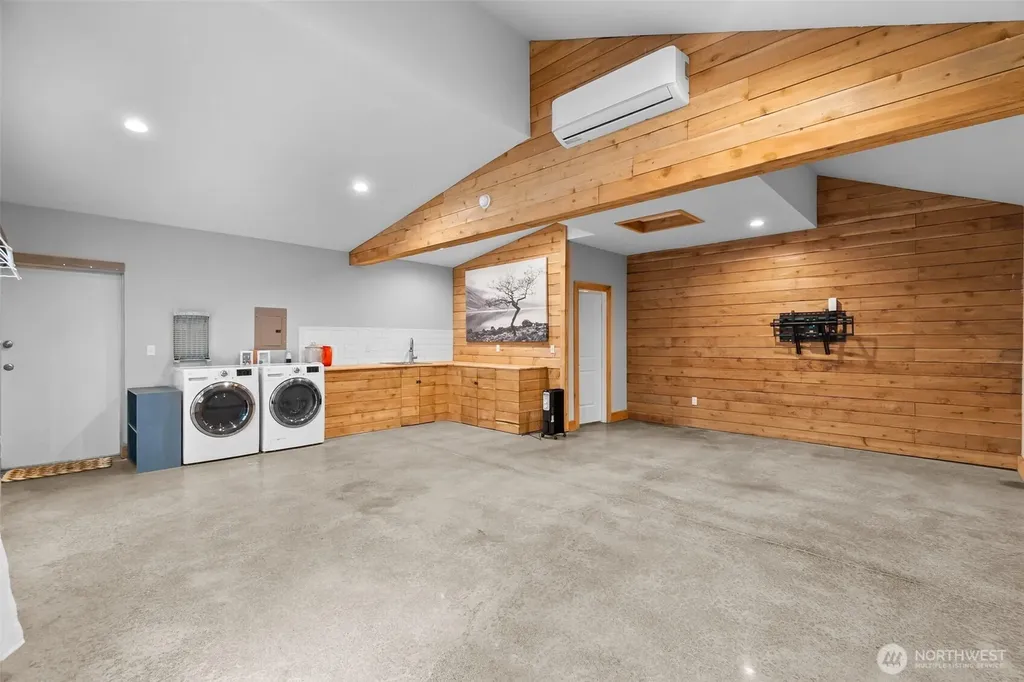 2832 Fishtrap Loop NE Olympia WA 98506