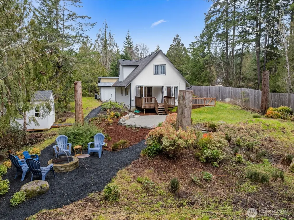 2832 Fishtrap Loop NE Olympia WA 98506