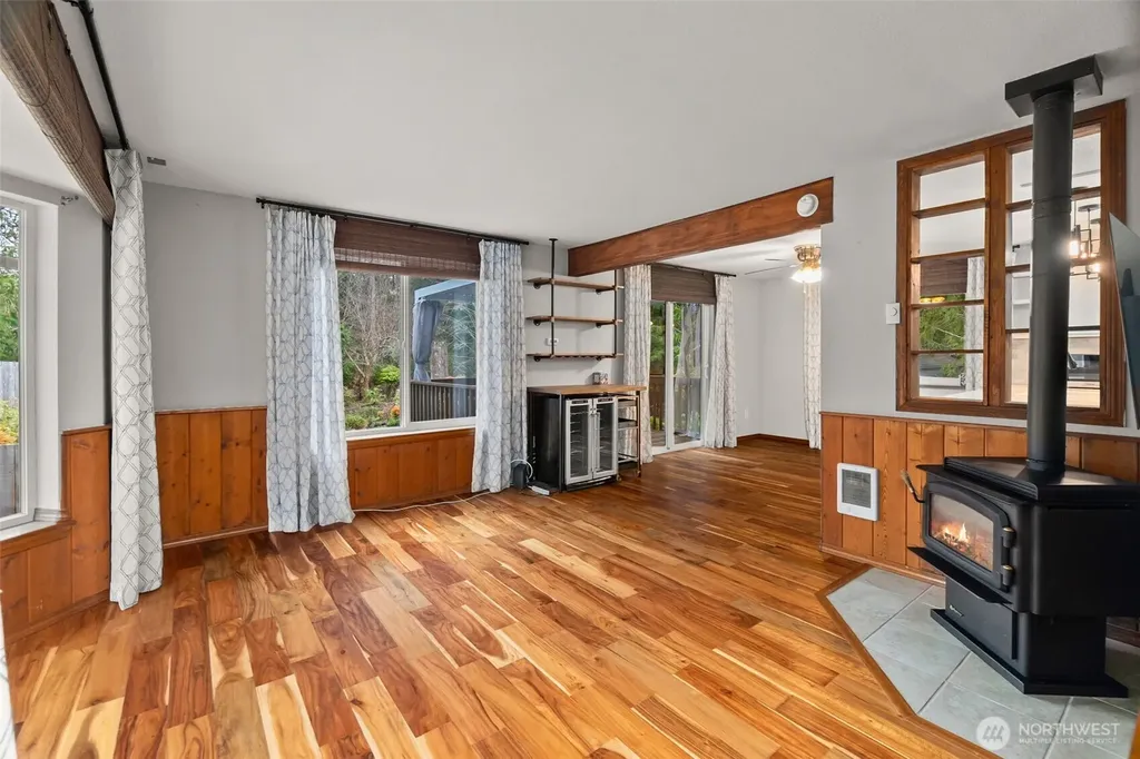 2832 Fishtrap Loop NE Olympia WA 98506
