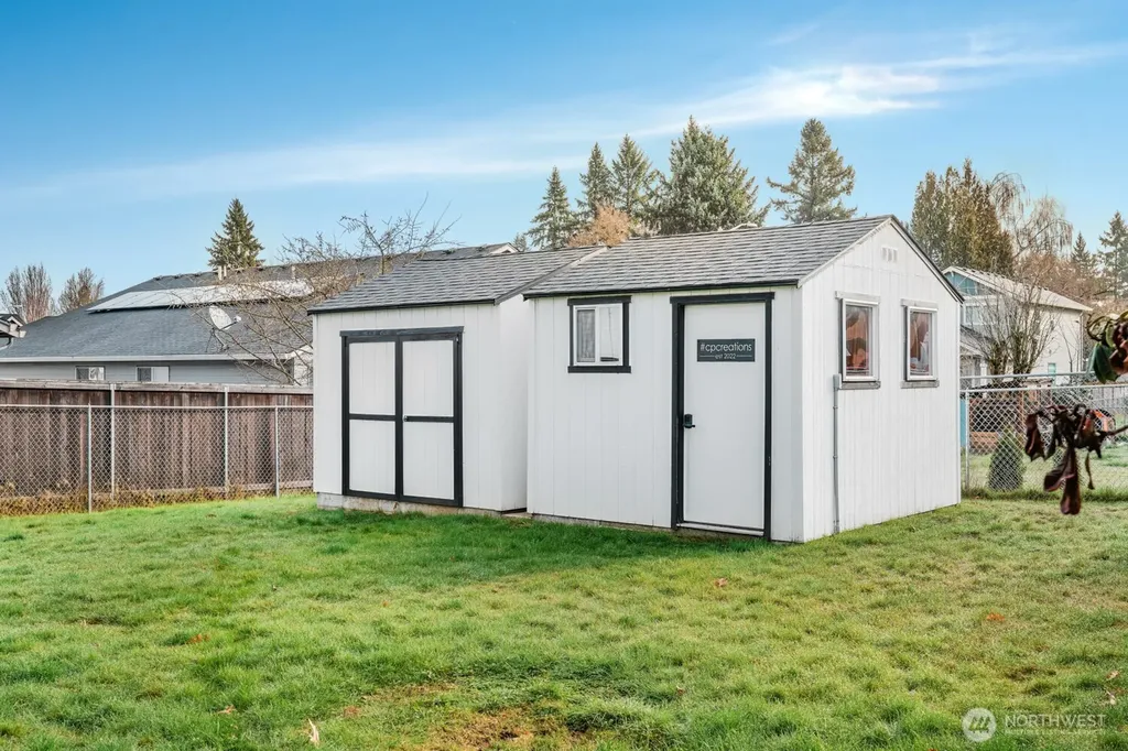 6904 NE 70th Street Vancouver WA 98661