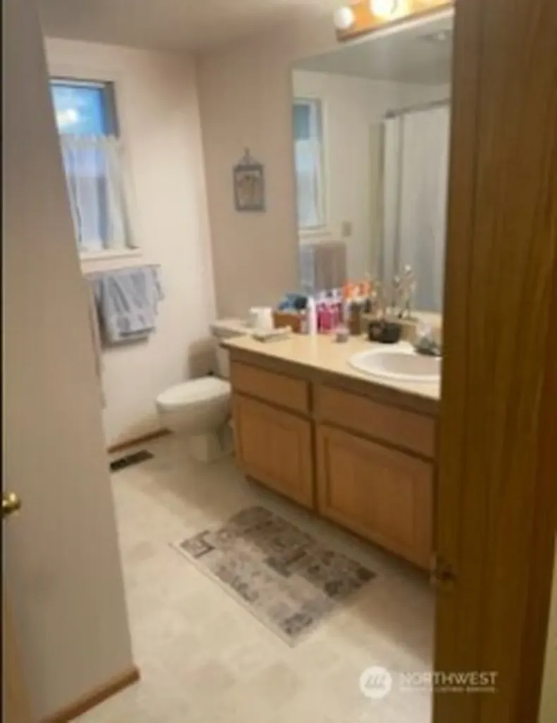 4117 221st Place SE Issaquah WA 98029