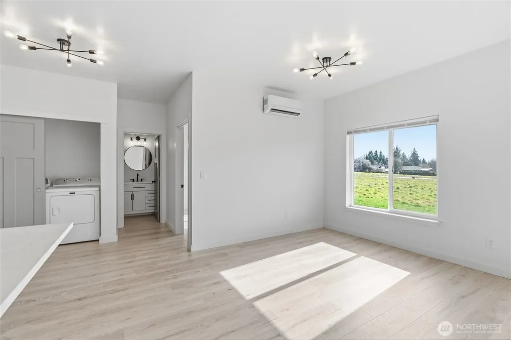9 Anchor Way Cathlamet WA 98612