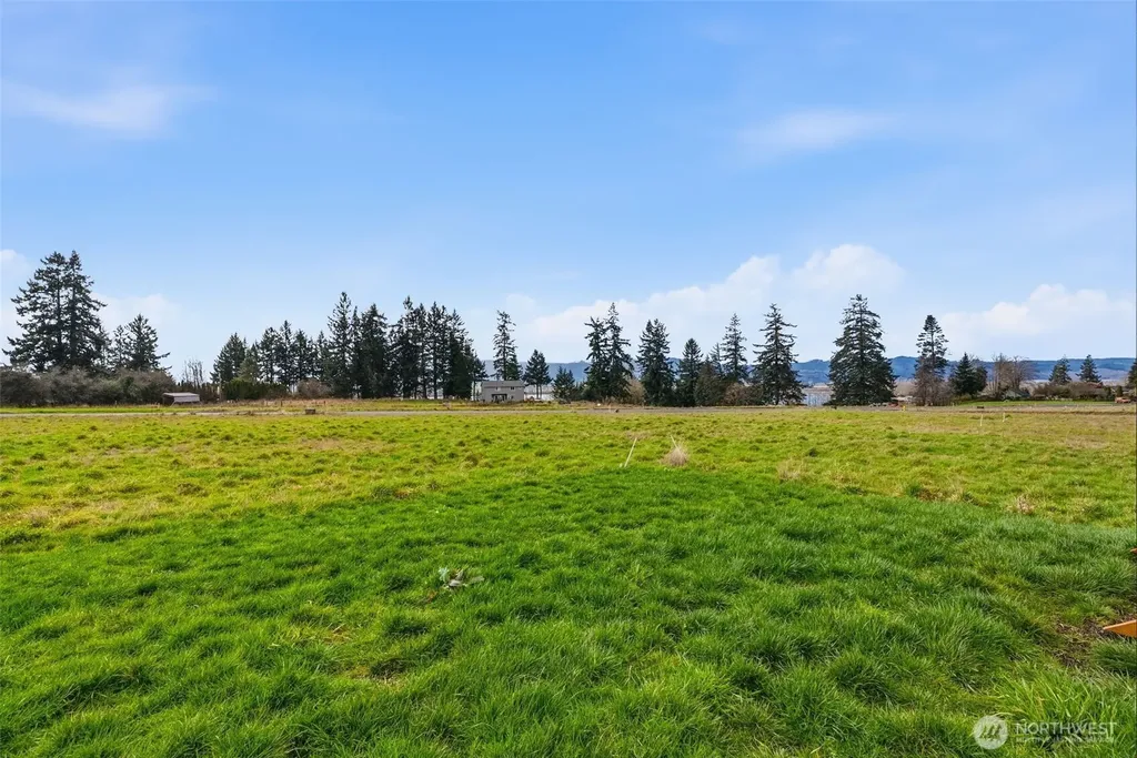 9 Anchor Way Cathlamet WA 98612