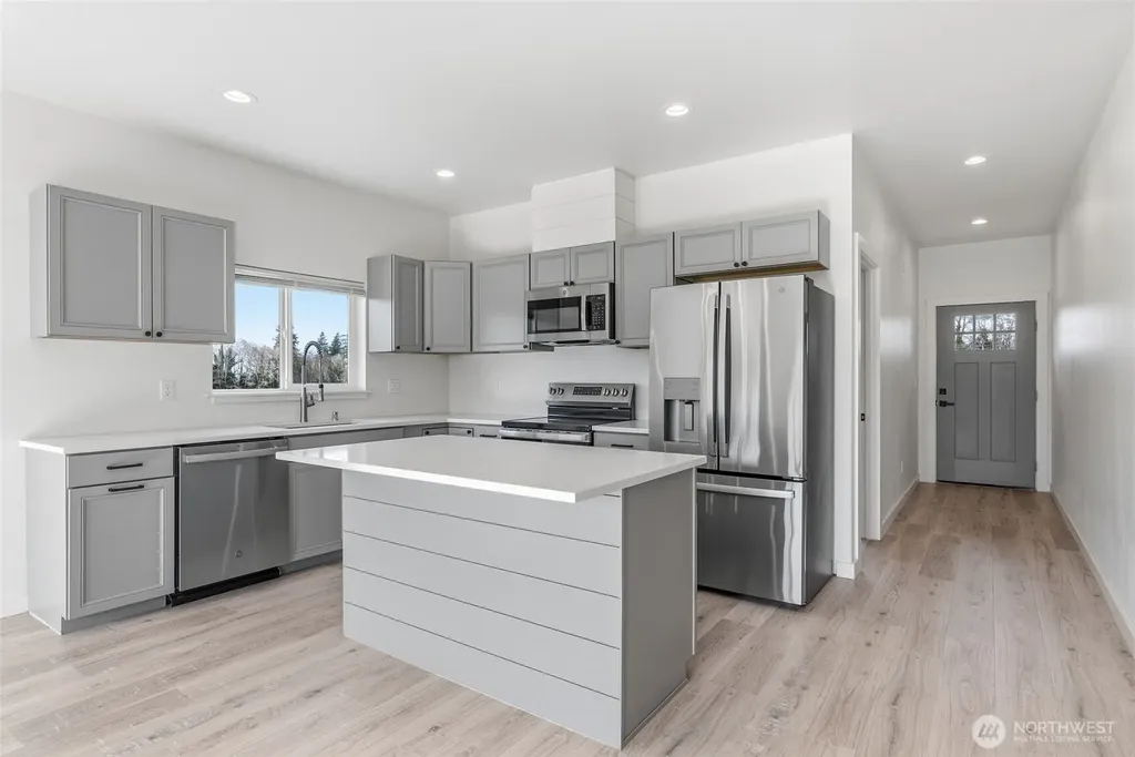 9 Anchor Way Cathlamet WA 98612