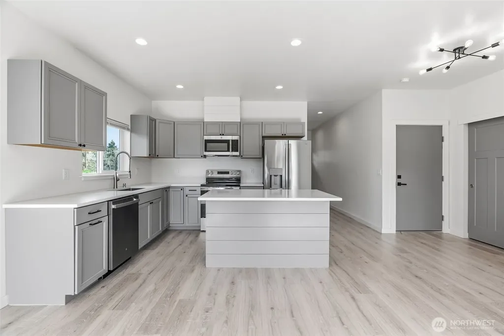 9 Anchor Way Cathlamet WA 98612