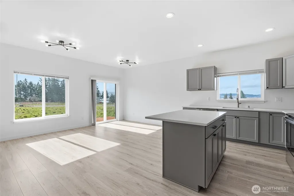 9 Anchor Way Cathlamet WA 98612