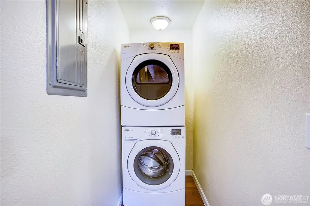 2357 NW 65th Seattle WA 98117
