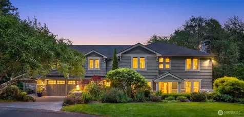 13364 Bridgestone Court NE Bainbridge Island WA 98110