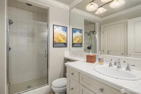 13364 Bridgestone Court NE Bainbridge Island WA 98110