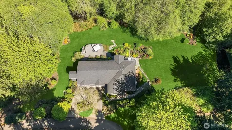13364 Bridgestone Court NE Bainbridge Island WA 98110