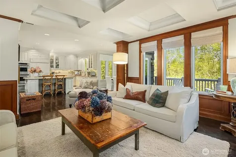 13364 Bridgestone Court NE Bainbridge Island WA 98110