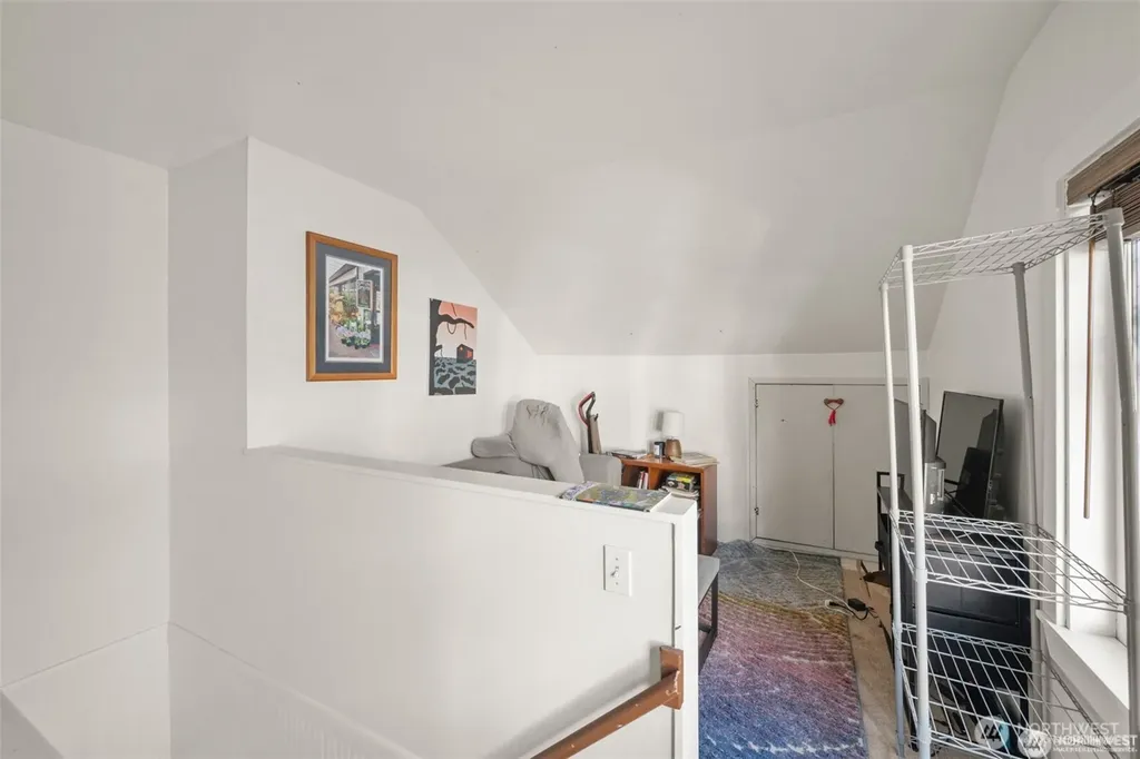 341 NE 51st Street Seattle WA 98105
