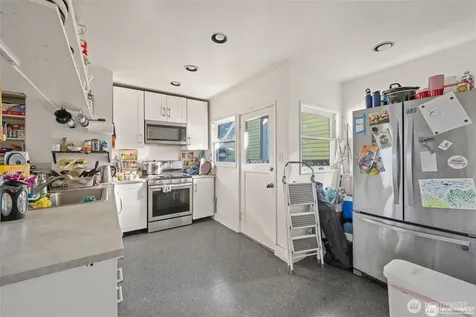 341 NE 51st Street Seattle WA 98105