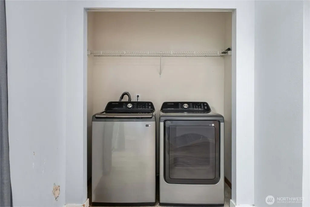 31509 61st Avenue S Roy WA 98580