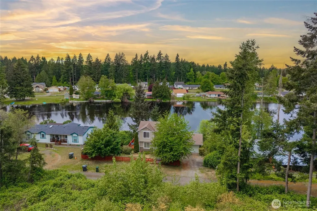 31509 61st Avenue S Roy WA 98580