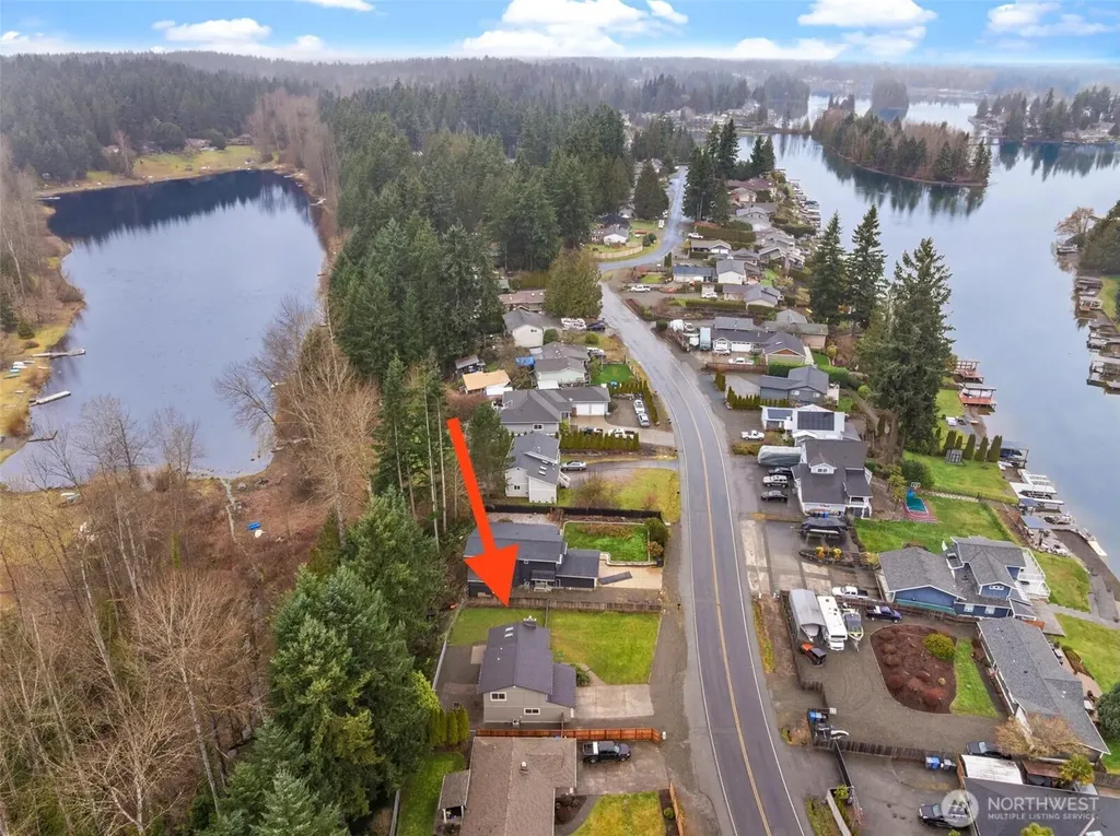 5114 W Tapps Drive E Lake Tapps WA 98391