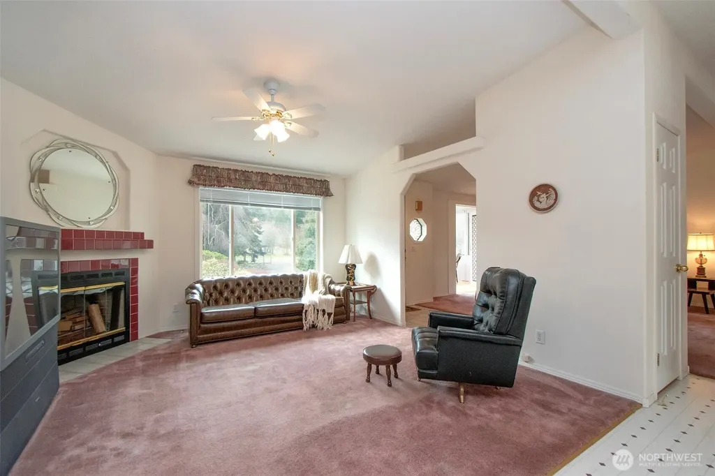 62 Johnson Road Port Angeles WA 98363