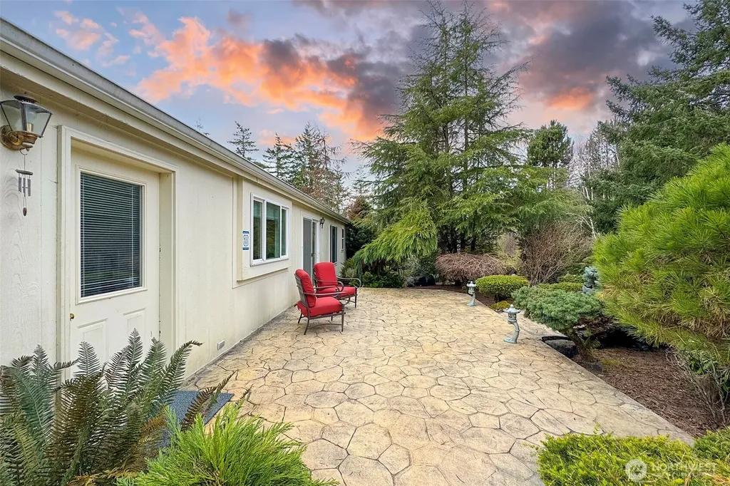 62 Johnson Road Port Angeles WA 98363