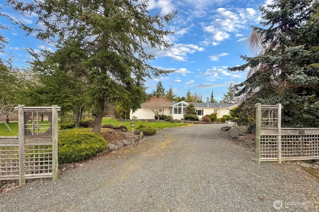 62 Johnson Road Port Angeles WA 98363