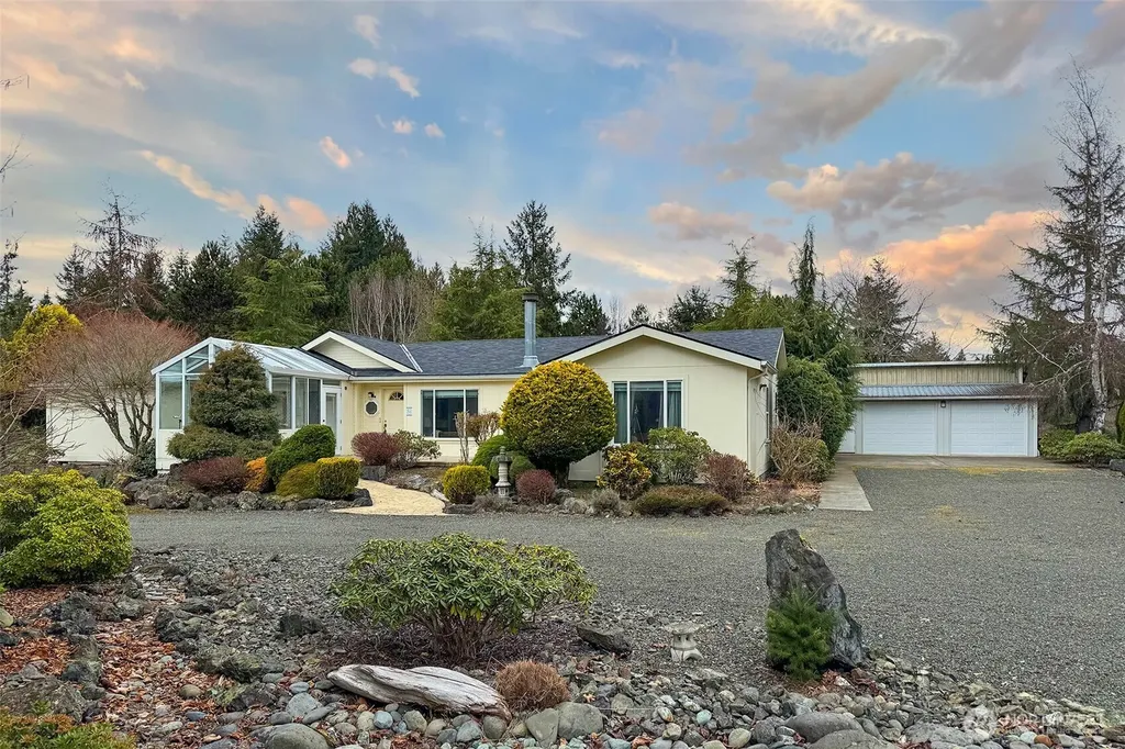 62 Johnson Road Port Angeles WA 98363