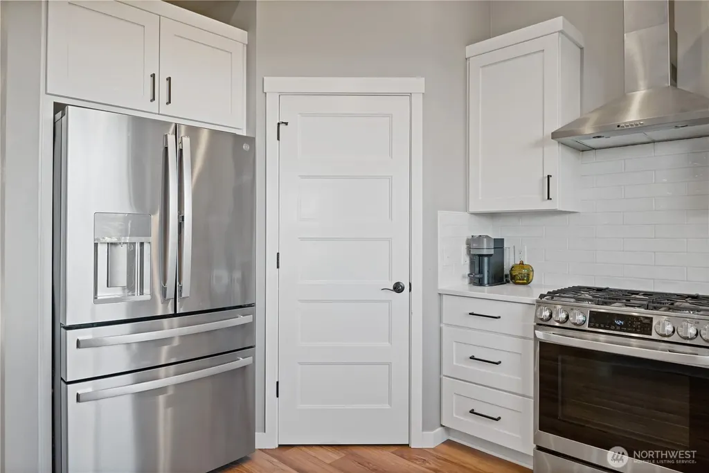 250 Red Rock Drive Castle Rock WA 98611