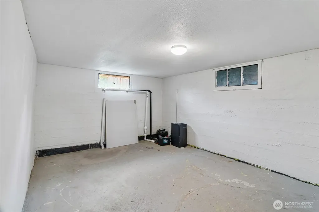 862 King Road Winlock WA 98596