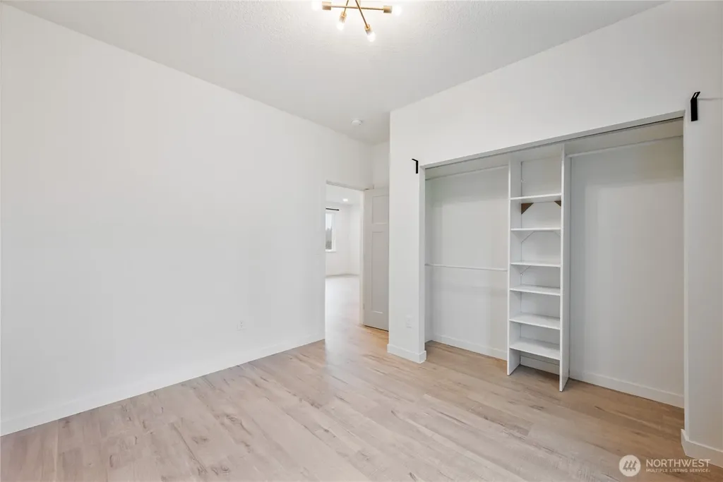 364 Channel View Lane Longview WA 98632