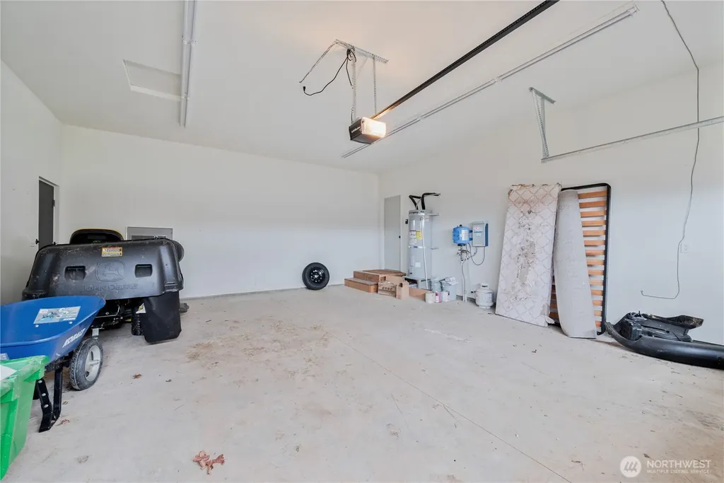 364 Channel View Lane Longview WA 98632