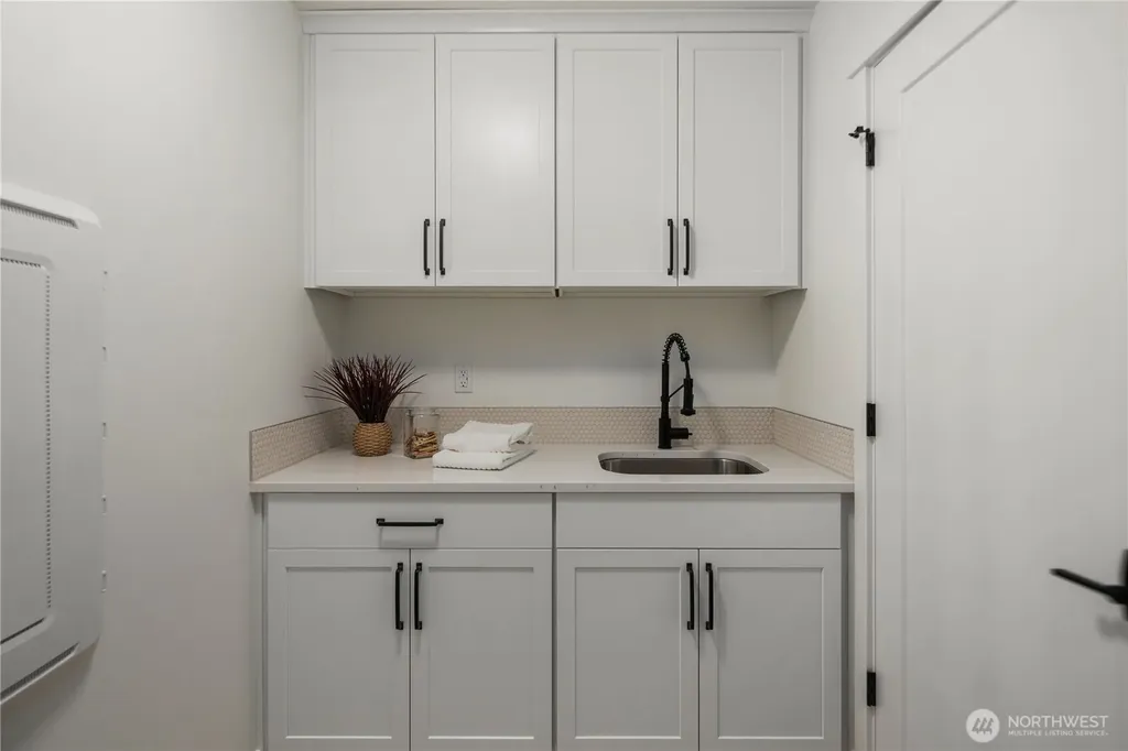 4118 220th Place SE Bothell WA 98021