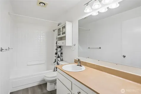 4416 145th Avenue NE Bellevue WA 98007