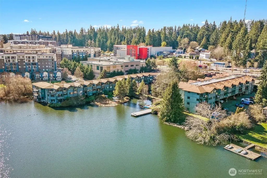 19428 Aurora Avenue N Shoreline WA 98133