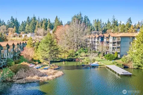 19428 Aurora Avenue N Shoreline WA 98133