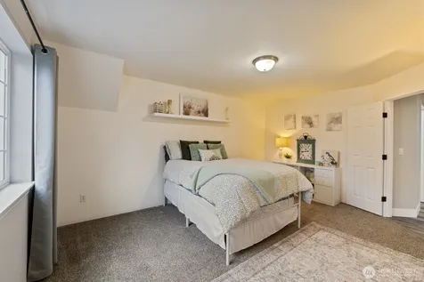 4233 154th Place SE Bothell WA 98012
