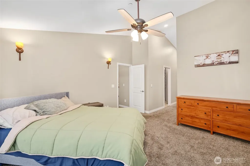 30718 173rd Place SE Auburn WA 98092